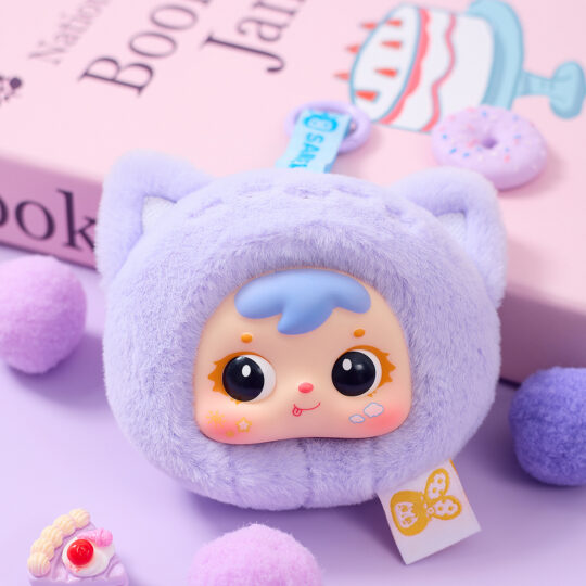 Pluszowa maskotka miś kawaii – miękki brelok z dużymi oczami